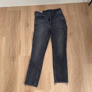 Gap Cigarette High Rise Jean